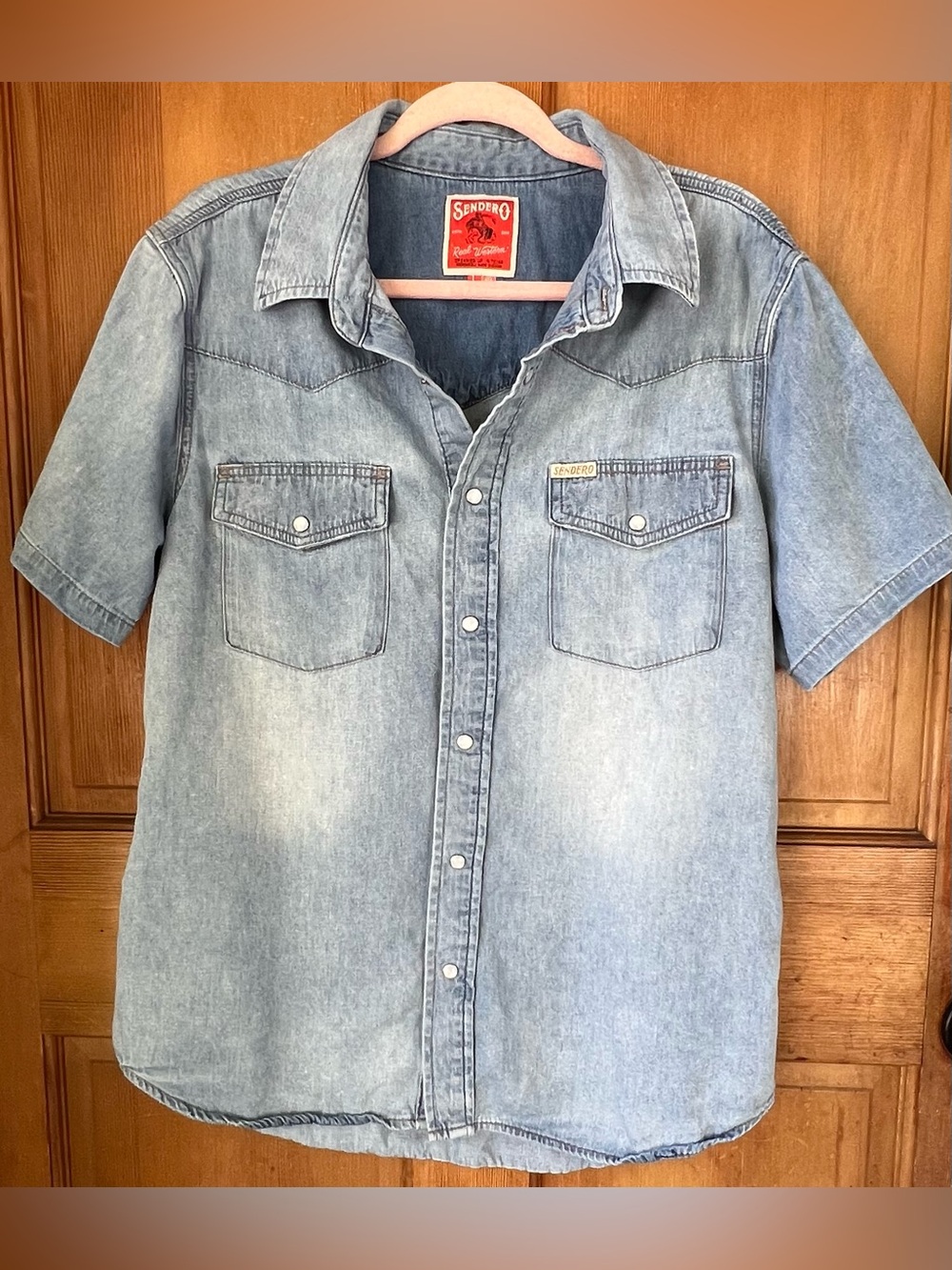 Sendero Provisions Co Wyatt Short Sleeve Denim Pearl Snap Shirt L